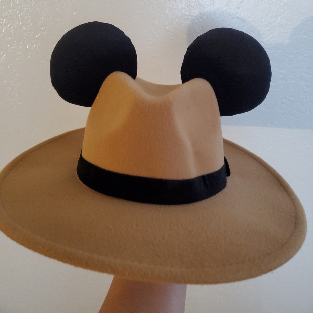 Mickey hat